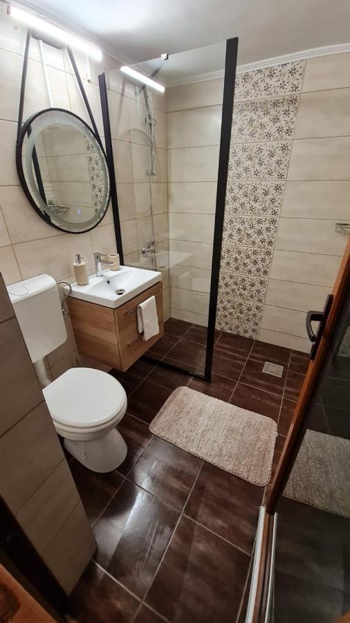 Cozy House With Nice Garden In Heart Of City Center Villa Cluj-Napoca Eksteriør billede